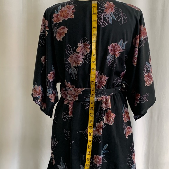 JESSICA SIMPSON SZ Lg FLORAL LOW-CUT BELTED TUNIC - Picture 5 of 15